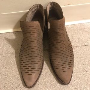 Steve Madden ankle booties